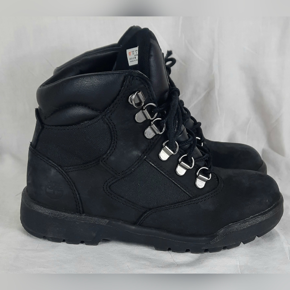 Timberland Kids Suede Boots Size 2.5 Black Hightop Shoes Lace Up